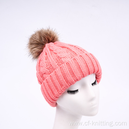 Outdoor knitted beanie hat for women and men
